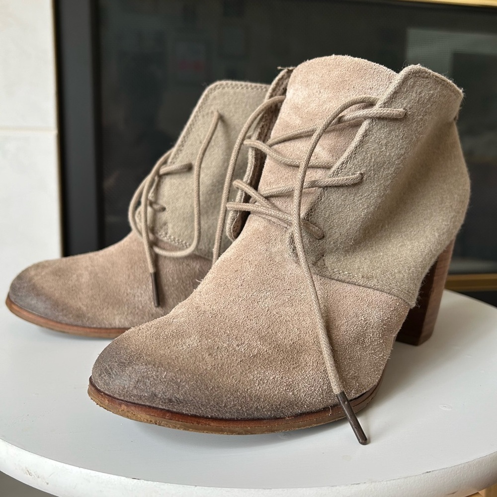 TOMS suede mule